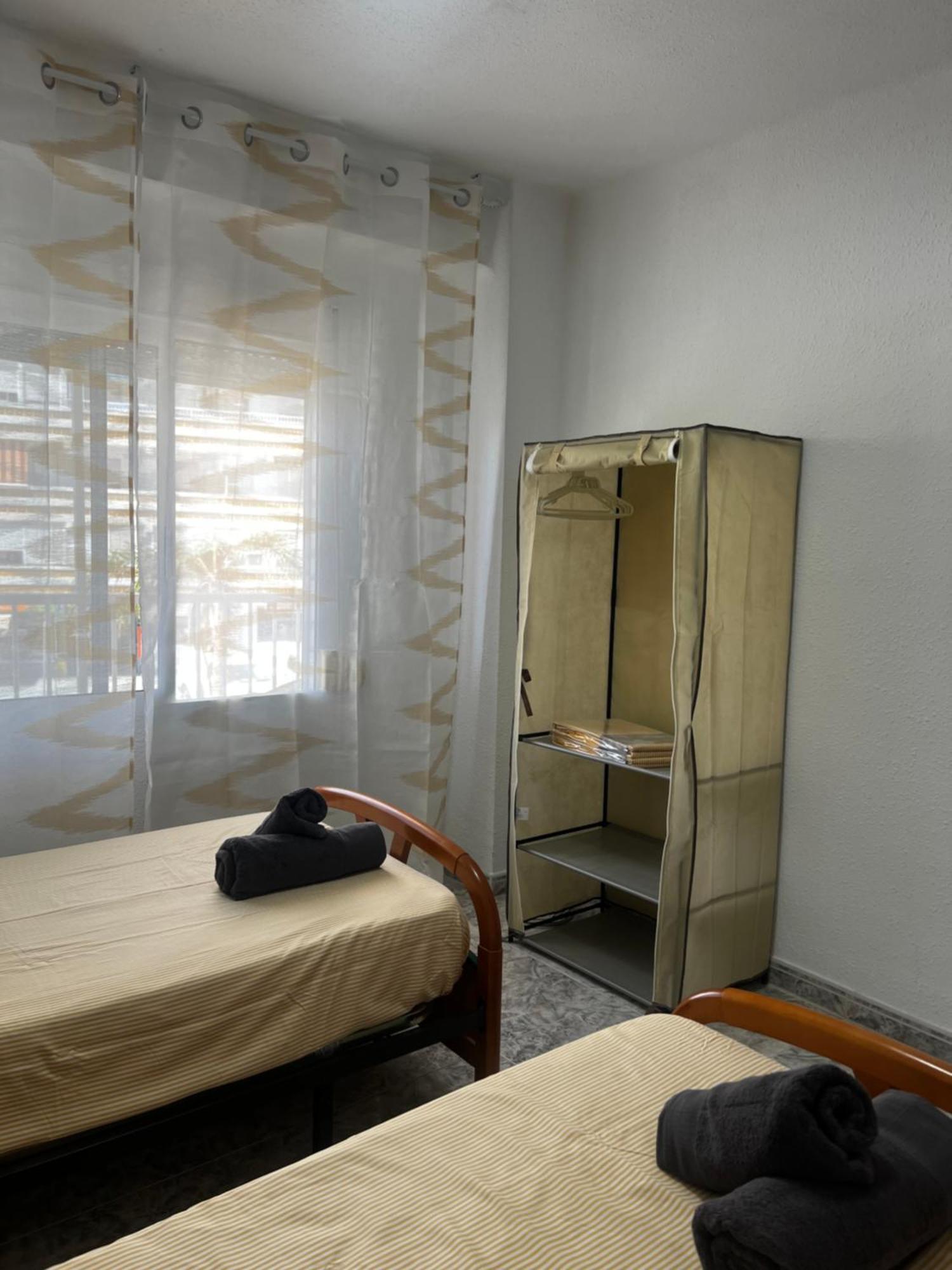 Apartamento 3 Habitaciones En Torre Del Mar A 50 Metros De La Playa Exterior foto
